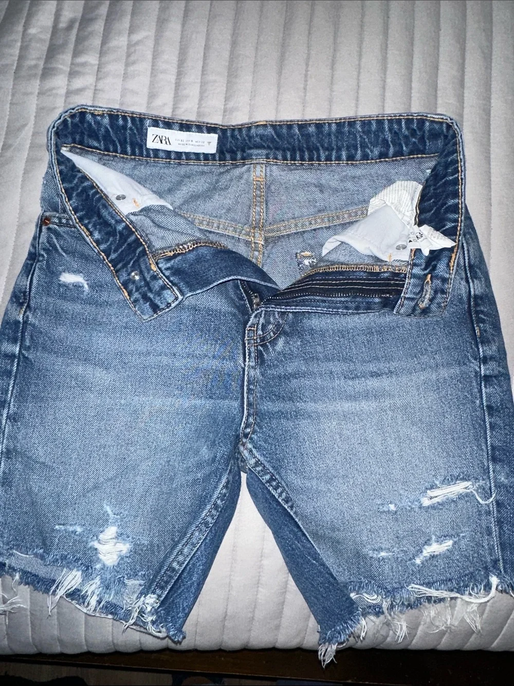 Women Distressed Denim Shorts - Blue